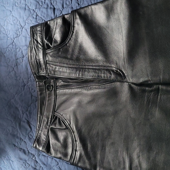 Riding pants - Picture 1 of 3